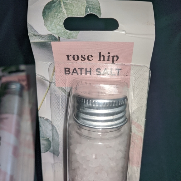 NEW Rose Hip Bath Salt Tubes (Set Of 2) - Picture 3 of 7
